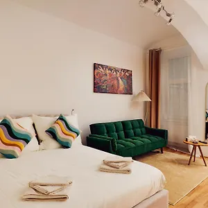 Apartamento Malixa - In The Heart Of Next To Metro, Viena